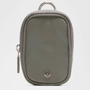 NWT CLIPPABLE NANO POUCH Grey Sage GRSG Lululemon - gray-green mini zip case